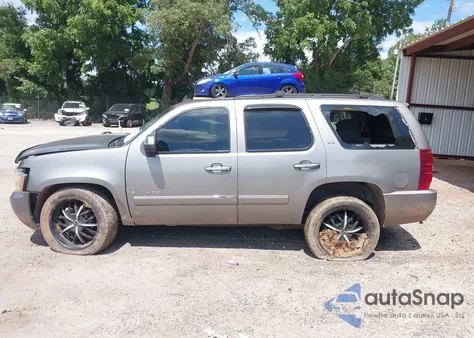 2009 Chevrolet Tahoe Ltz z USA, uszkodzony, nr VIN 1GNFK330X9R262884
